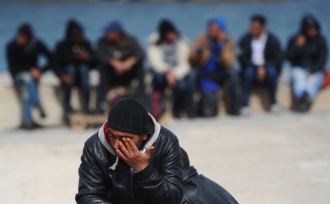 Immigrazione. Amnesty, porre fine alla sofferenza dei profughi