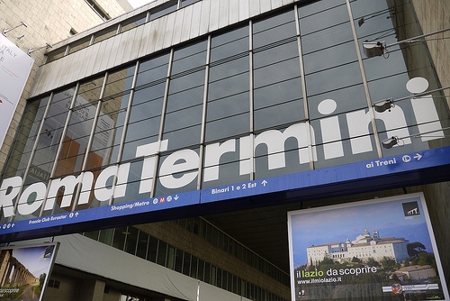 Termini. Donna di 32 anni travolta da un treno