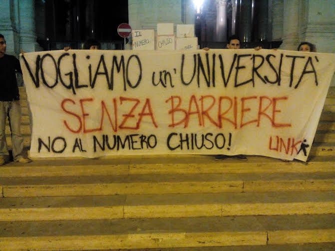 Test d’ingresso Medicina: il numero chiuso non è salutare, vogliamo un’università senza barriere!