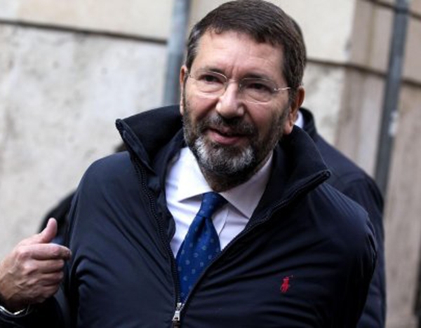 Marino fa dietrofront e ritira le dimissioni