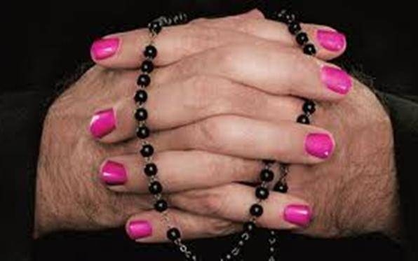 Sacerdote fa coming out. “Sono gay, la chiesa apra gli occhi”