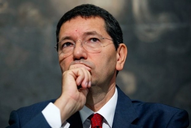 La vana resistenza di Ignazio Marino