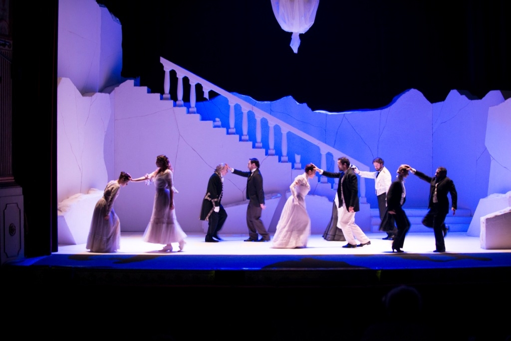 Teatro Quirino. “Il giardino dei ciliegi”, dal trionfo di Pietroburgo