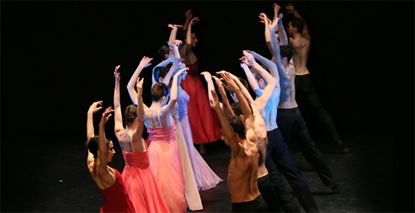 Teatro Parioli. L’eros di Parigi nello strepitoso Balletto di Milano. Video