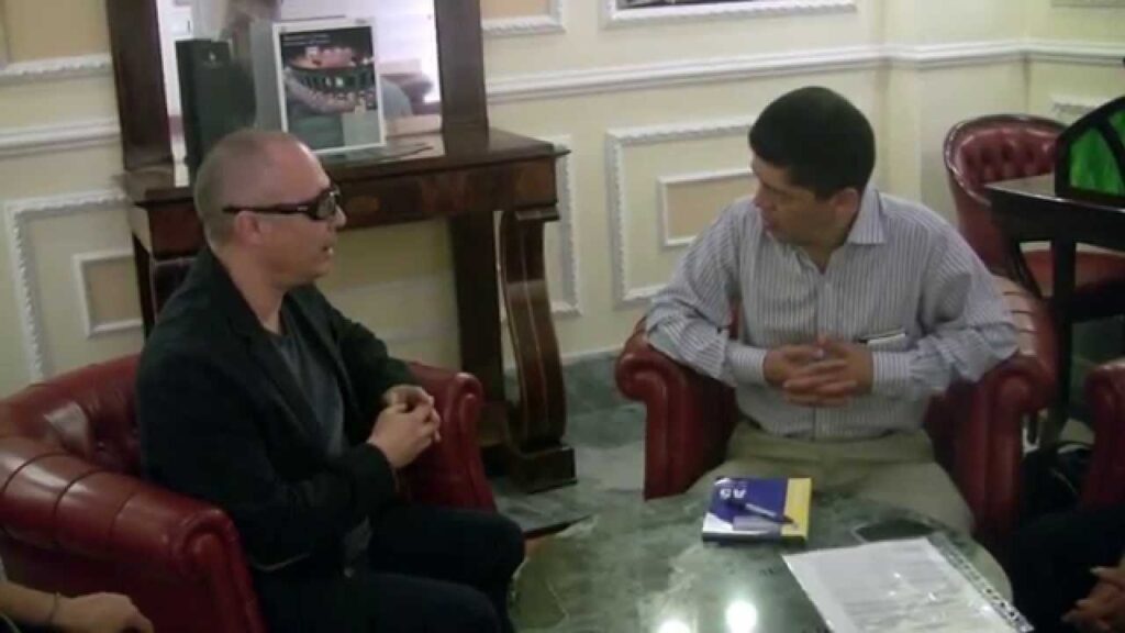 Torna in Italia Pablo Fajardo, l’avvocato delle vittime del disastro ecologico causato dalla Chevron in Ecuador