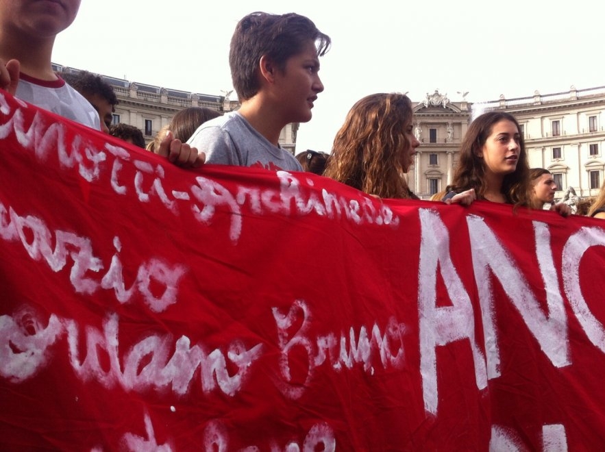 Contro la buona scuola, in migliaia in tutta Italia