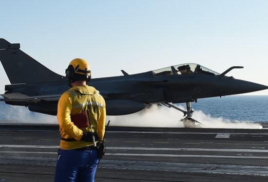 Terrorismo. L’Isis sotto il fuoco incrociato in Siria e Iraq