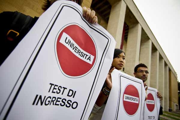 Scuola. Il Consiglio di Stato boccia il Miur. Il numero chiuso è insostenibile