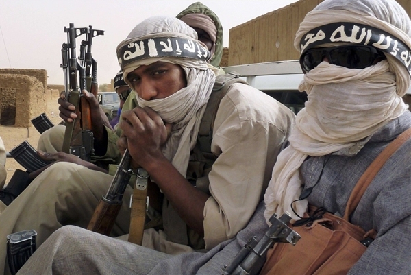 Mali. Jihadisti attaccano hotel a Bamako, 170 ostaggi