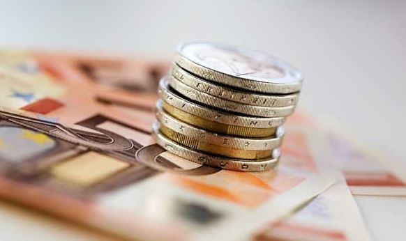 Legge stabilità. 5 miliardi di Euro subito disponibili cancellando privilegi e rendite inique