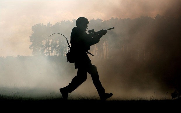 Finchè ci saranno i signori della guerra che vendono armi non ci sarà scampo