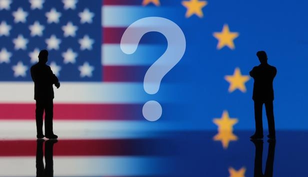 Blitz M5S alla Farnesina. Vogliamo vedere il testo del TTIP