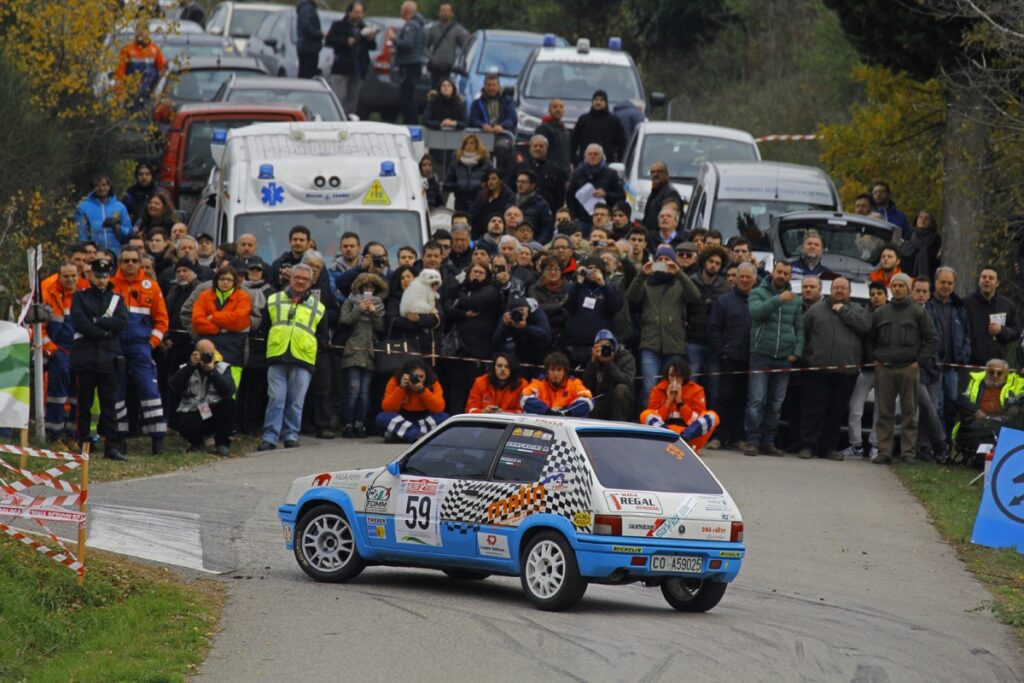 Rally. Mach 3 sport si unisce al dolore