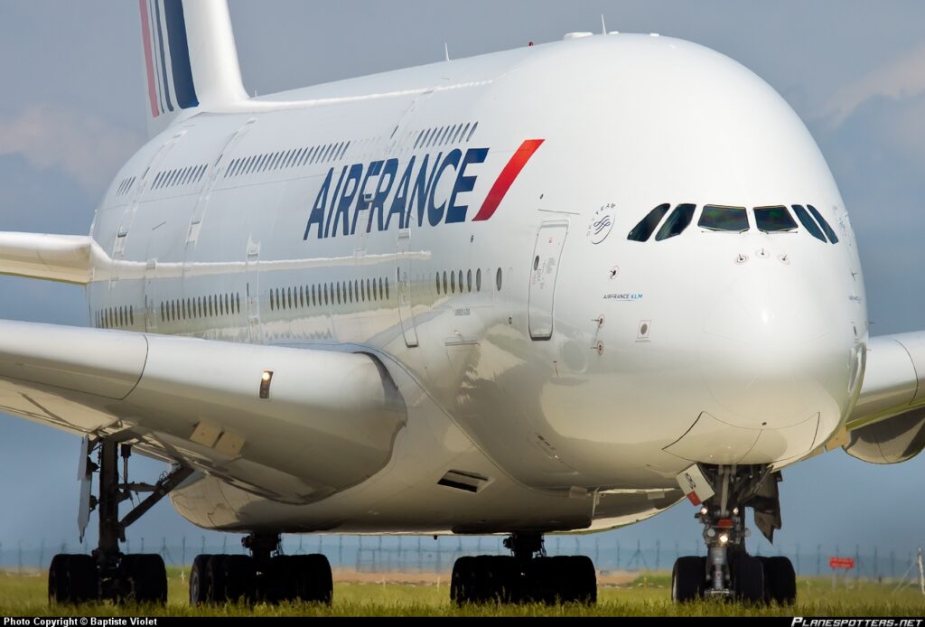 Finta bomba a bordo. Paura sul volo Air France