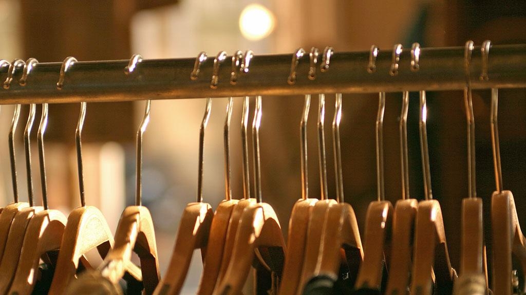 Natale: Un italiano su tre cambia shopping per paura terrorismo