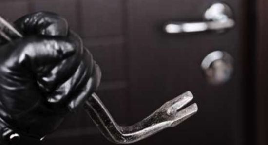 Istat: giustizia 4,5 milioni di cause pendenti, è boom furti di in casa
