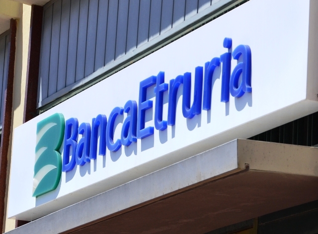Banche. “Ma quale  inserimento nella commissione arbitrale. Staremo vicini ai cittadini”