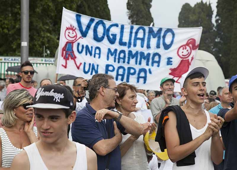 Parte il Family Day, contro il Ddl Cirinnà