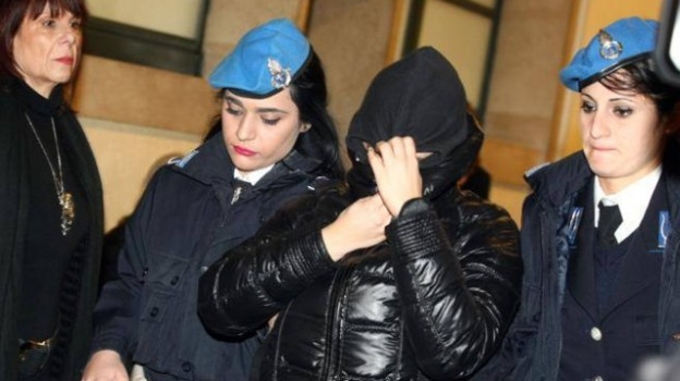 Aggressione acido. Martina condannata a 16 anni di carcere