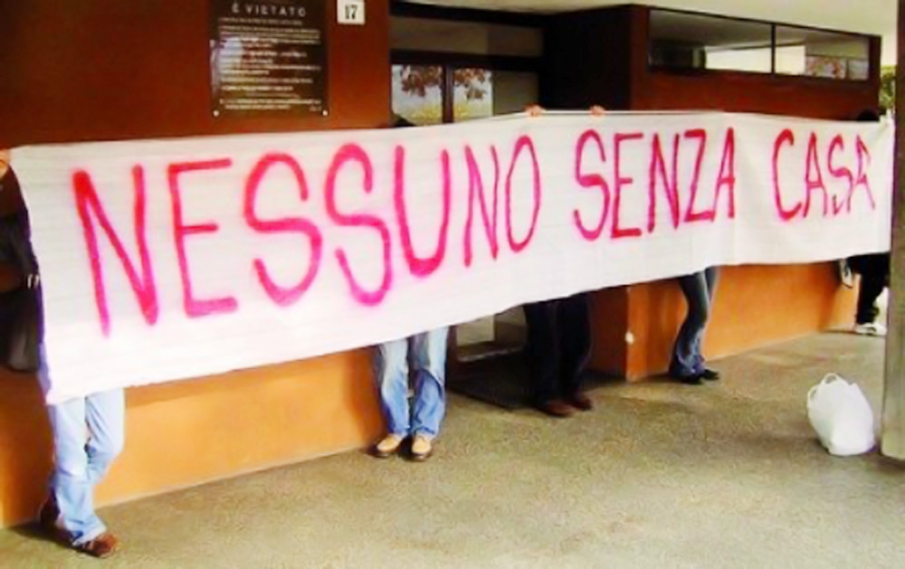 Emergenza abitativa. Scatta la repressione durante l’occupazione
