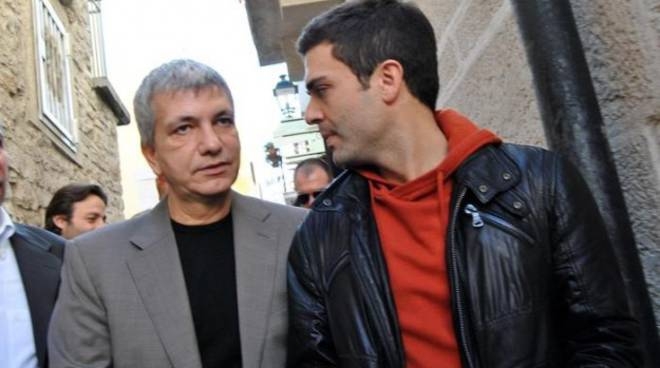 Vendola diventa papà. Il web s’indigna
