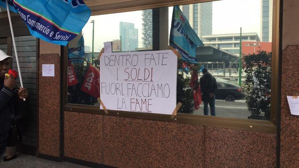 Chiude l’Executive, l’hotel del calciomercato. I lavoratori protestano