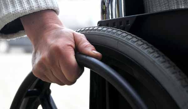 Maltrattamenti a pazienti disabili, sospesi 14 operatori