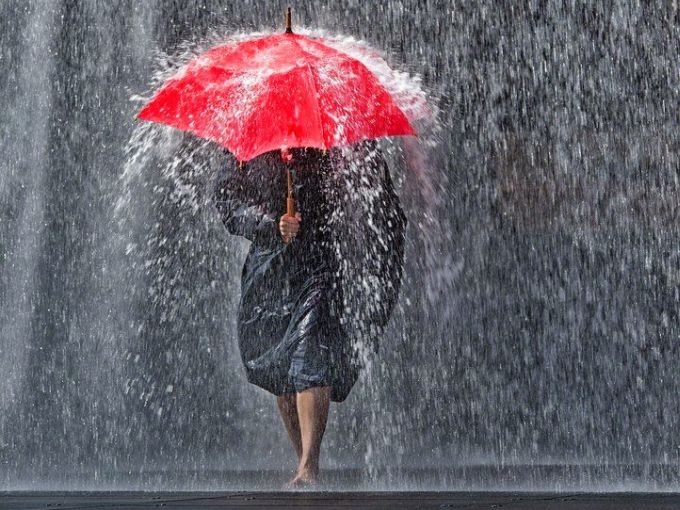 Meteo. In arrivo le piogge, temeprature a picco