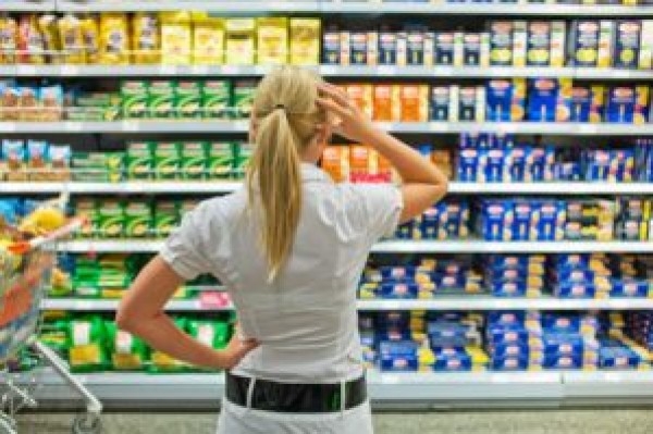 Istat: aumentano i consumi. Federconsumatori: i dati hanno del paradossale
