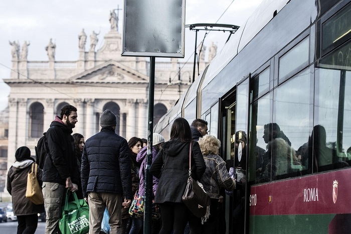 Scioperi Atac e taxi: venerdì nero a Roma