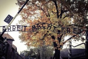 I sardi e la Shoah