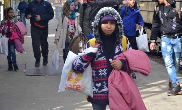 Migranti, migliaia di bambini bloccati nei Balcani