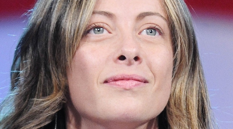 Giorgia Meloni, pronta a candidarsi. Il codacons difende la leader di FdI
