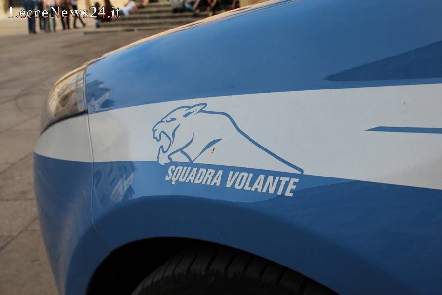 Rubavano auto da spedire in Africa. Otto arresti per ricettazione