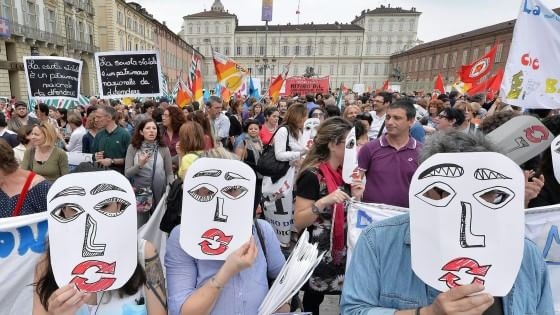 Asili. 8 marzo, 3mila supplenti in piazza contro il licenziamento