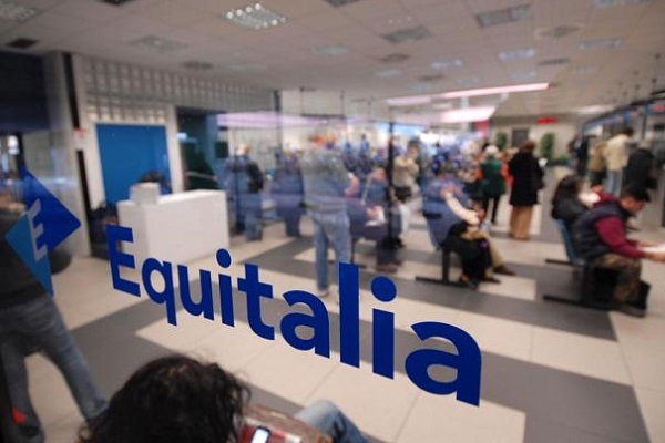 Vergogna Equitalia: pignorata l’auto a una disabile gravemente malata