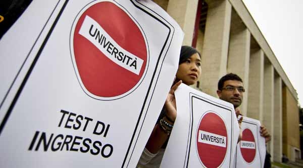 Università. L’Unione studenti vince sul numero chiuso