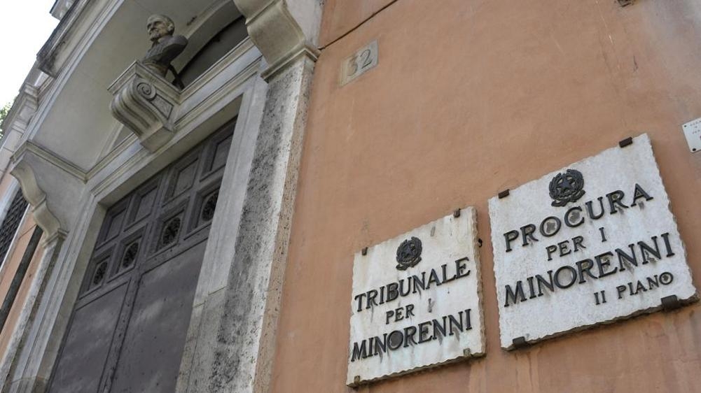 Magistrati e cittadini contro l’abolizione dei tribunali minorili
