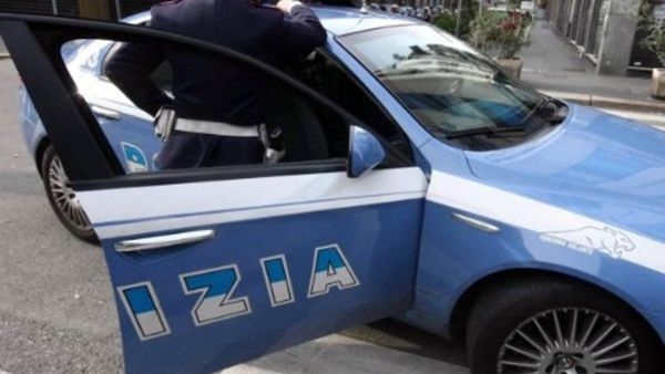 Roma. 15 chili di droga sul balcone. In manette 27enne romano