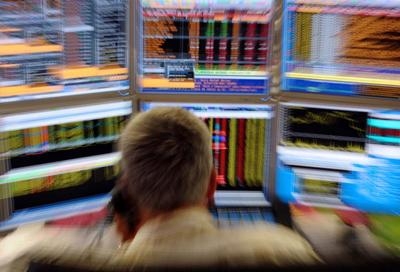 Commercio: vendite ferme.Altro che ripresa