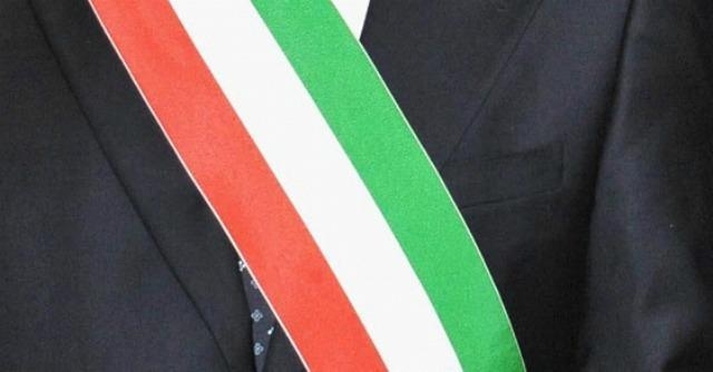 Amministrative. Il sindaco ideale? Serio e competente