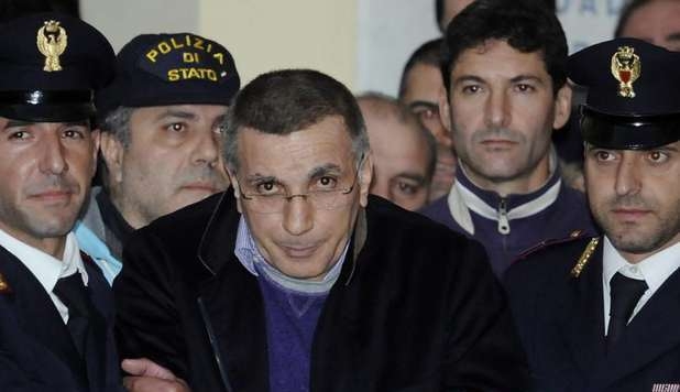 Camorra. Arrestato politico di riferimento dei Casalesi. Sequestrati 5 milioni