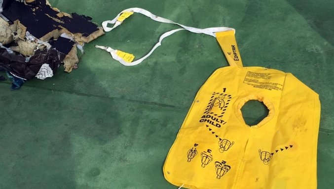 Aereo Egyptair, tra conferme e smentite, il mistero rimane