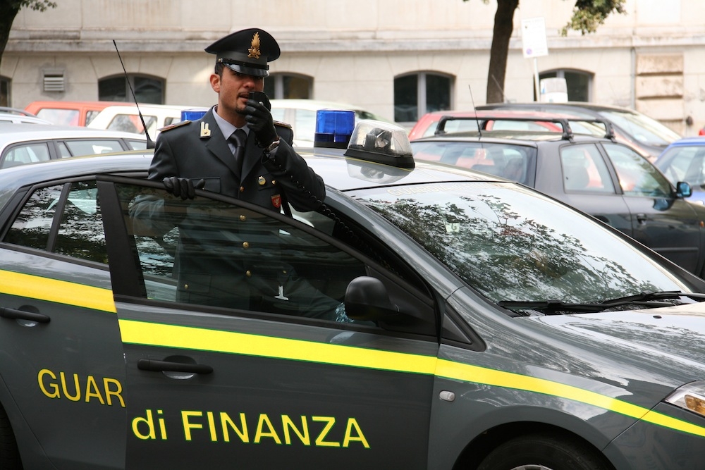 Fisco A.Cosenza scoperta evasione da 30 milion neli settore edilizio