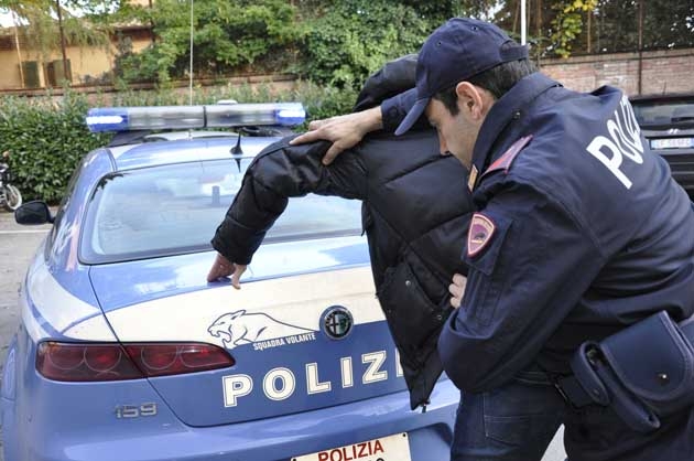 Roma. Arrestato pericoloso pedofilo, agiva anche in una parrocchia