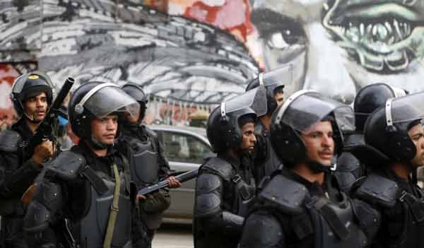 1 maggio. In Egitto polizia reprime raduno delle persone