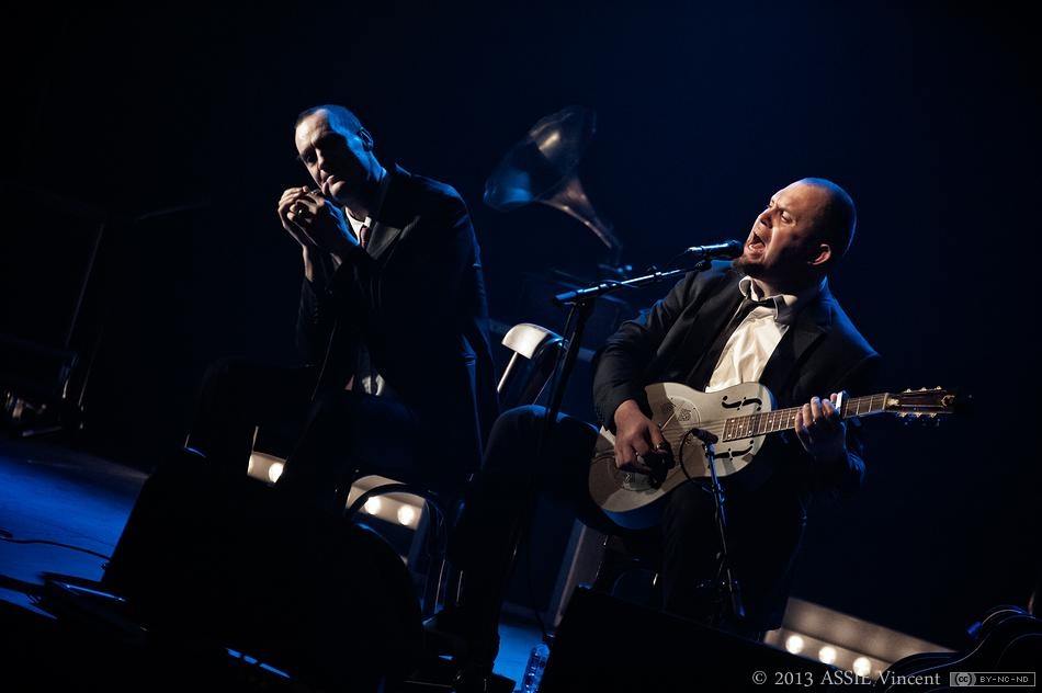 Jazz. Mountain Men. “Against the Wind – Live”