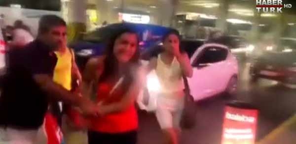Attentato ad Istanbul, 28 le vittime, 6 feriti gravi