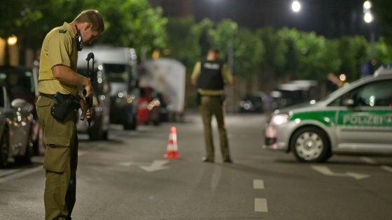 Germania. Bomba a Ansbach, muore attentatore, 12 feriti