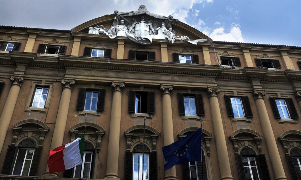 Il MEF, dati parziali per nascondere l’inefficienza della PA